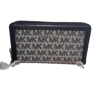 Michael Kors Black Wristlet